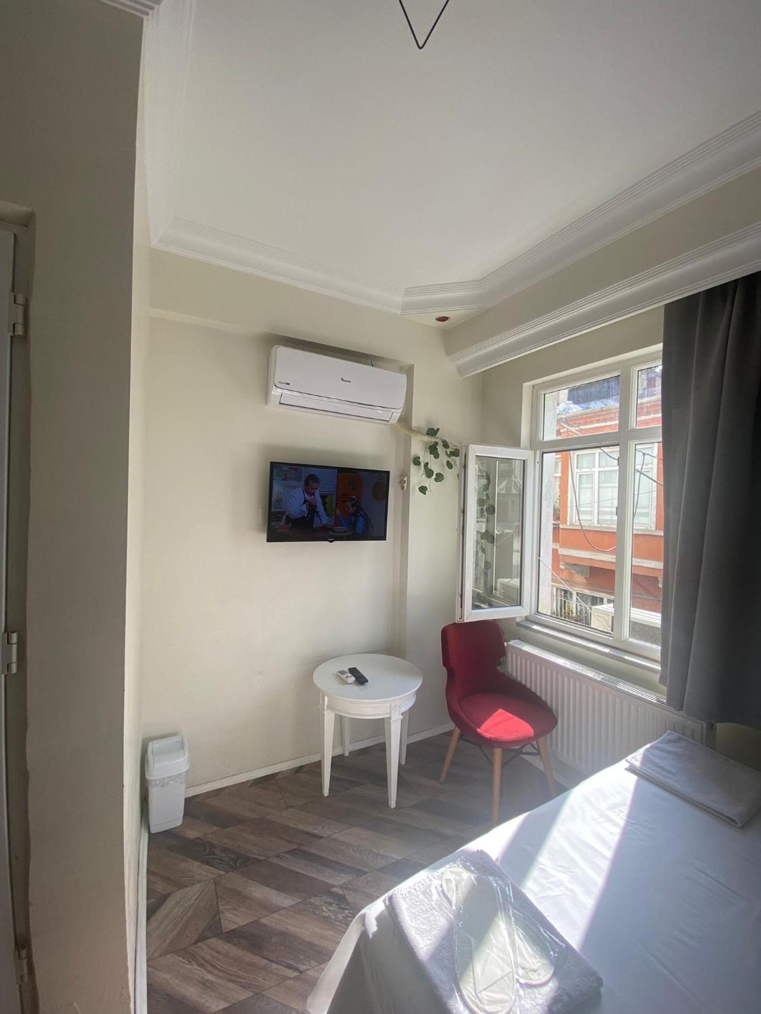 Grand Romanos Hotel Istanbul Bagian luar foto