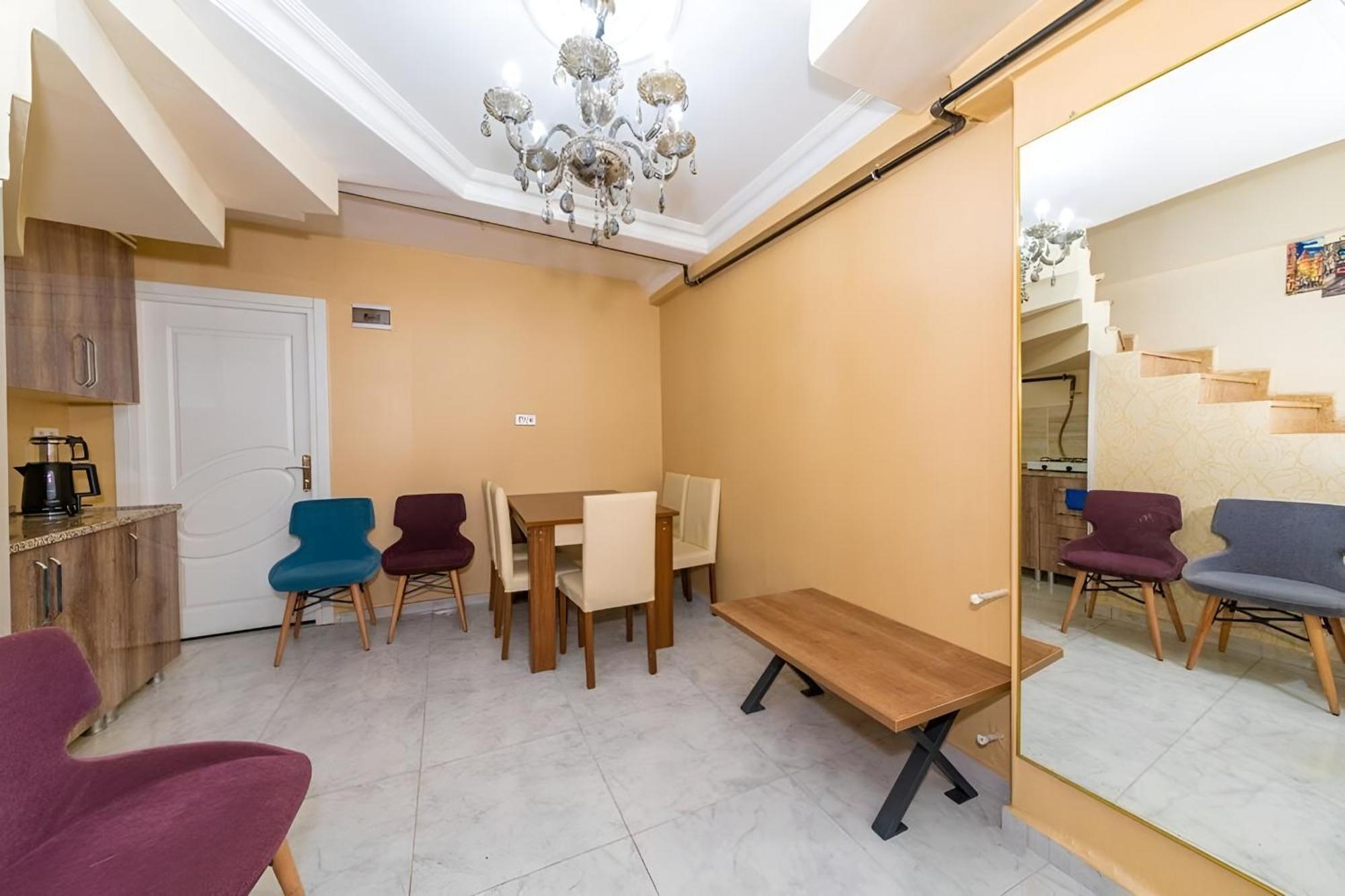 Grand Romanos Hotel Istanbul Bagian luar foto