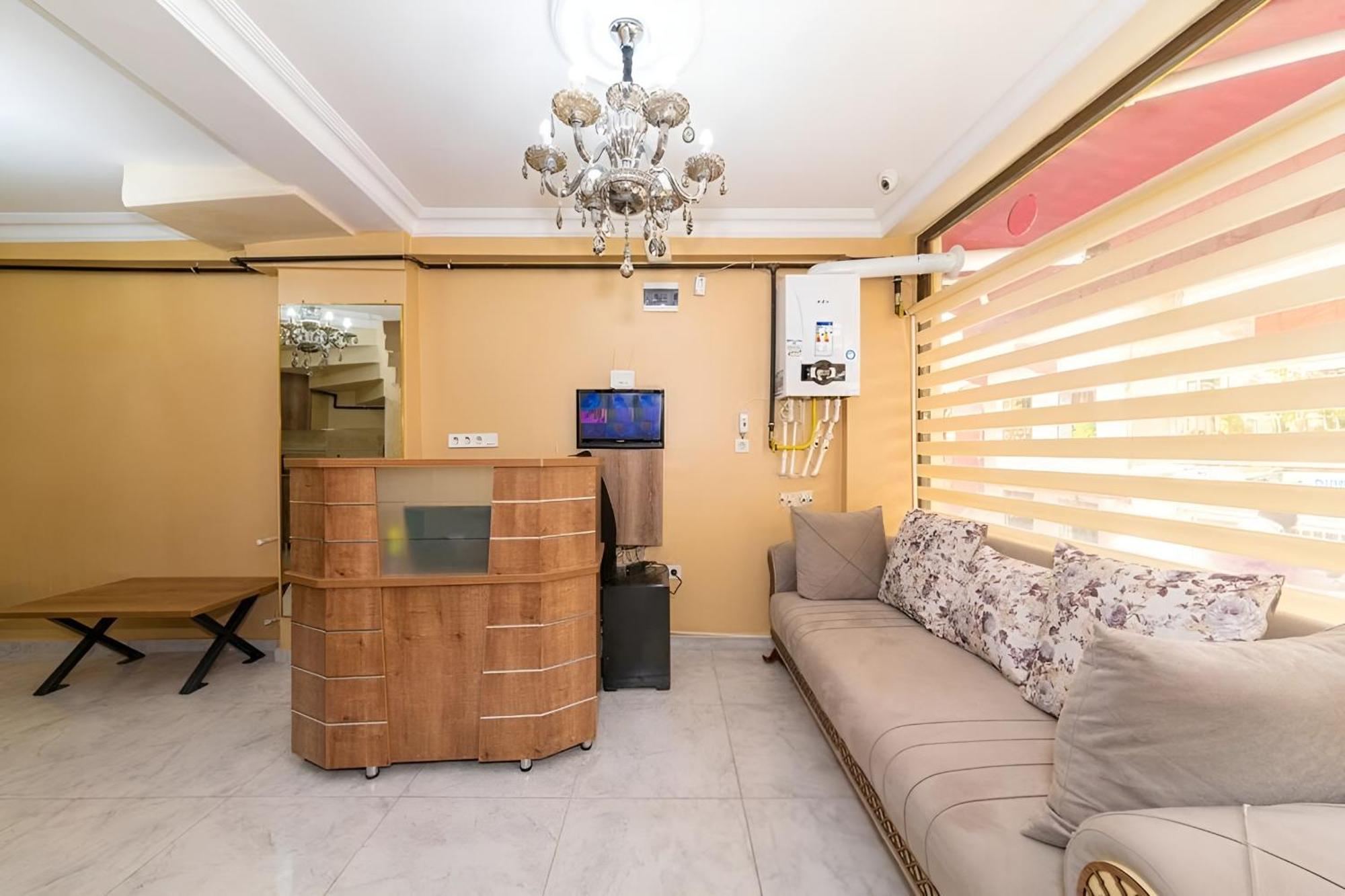 Grand Romanos Hotel Istanbul Bagian luar foto