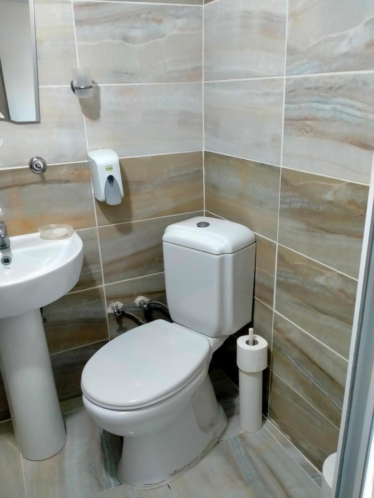 Grand Romanos Hotel Istanbul Bagian luar foto