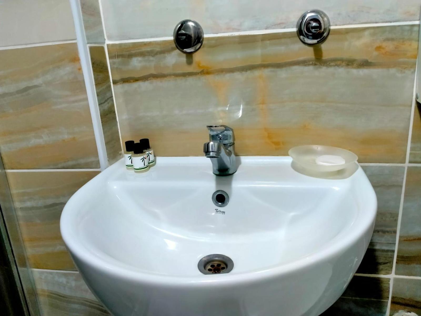 Grand Romanos Hotel Istanbul Bagian luar foto