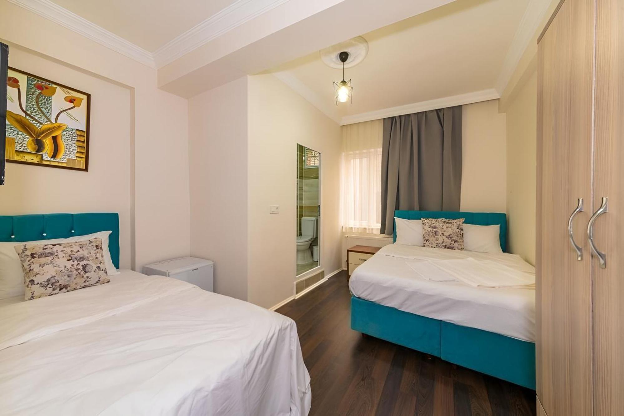 Grand Romanos Hotel Istanbul Bagian luar foto