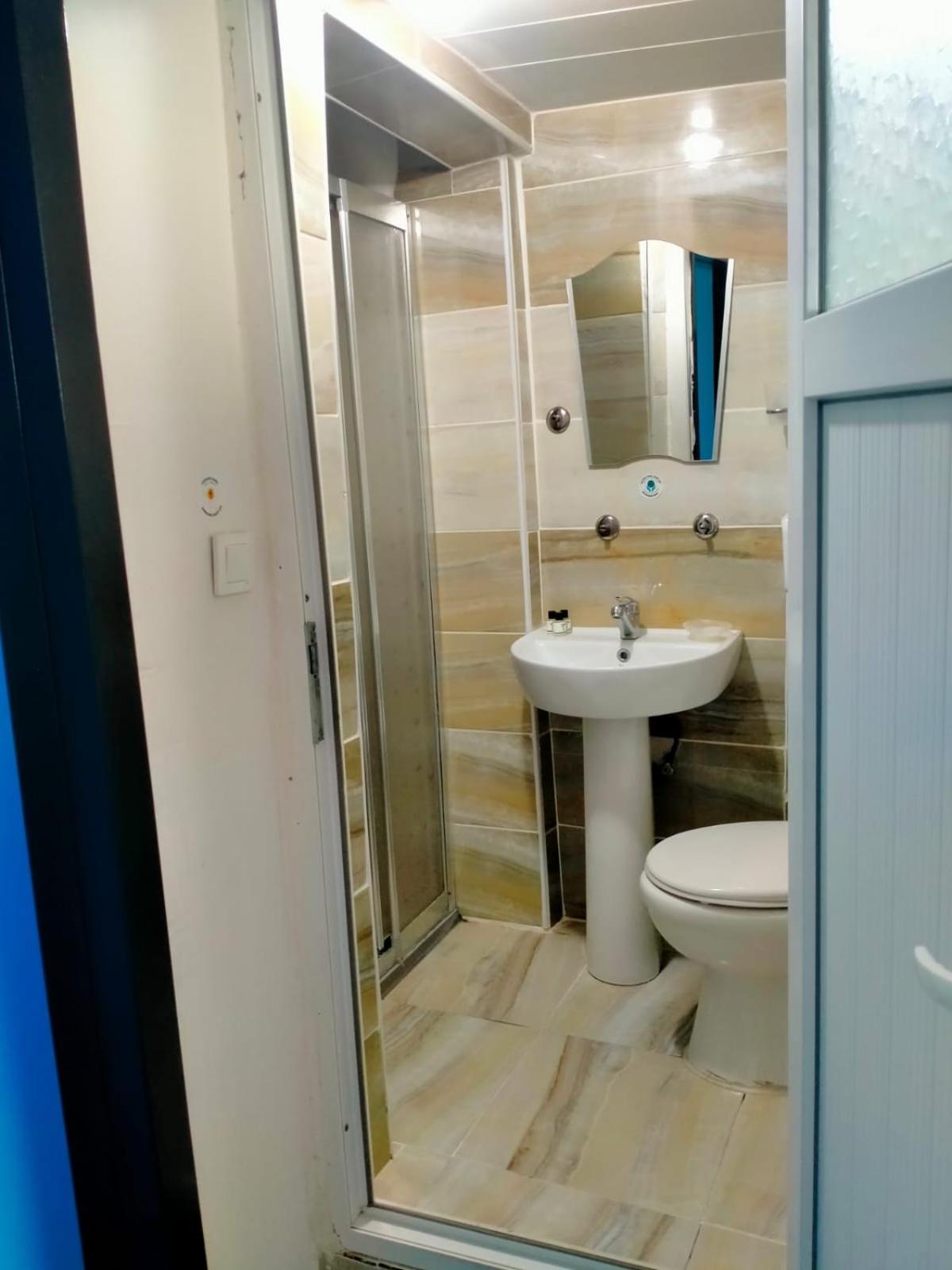 Grand Romanos Hotel Istanbul Bagian luar foto